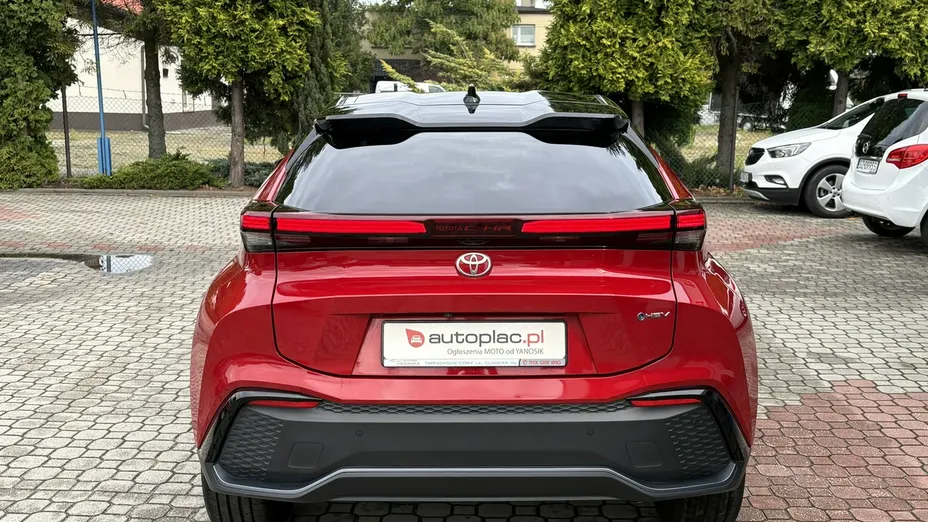 TOYOTA C-HR -