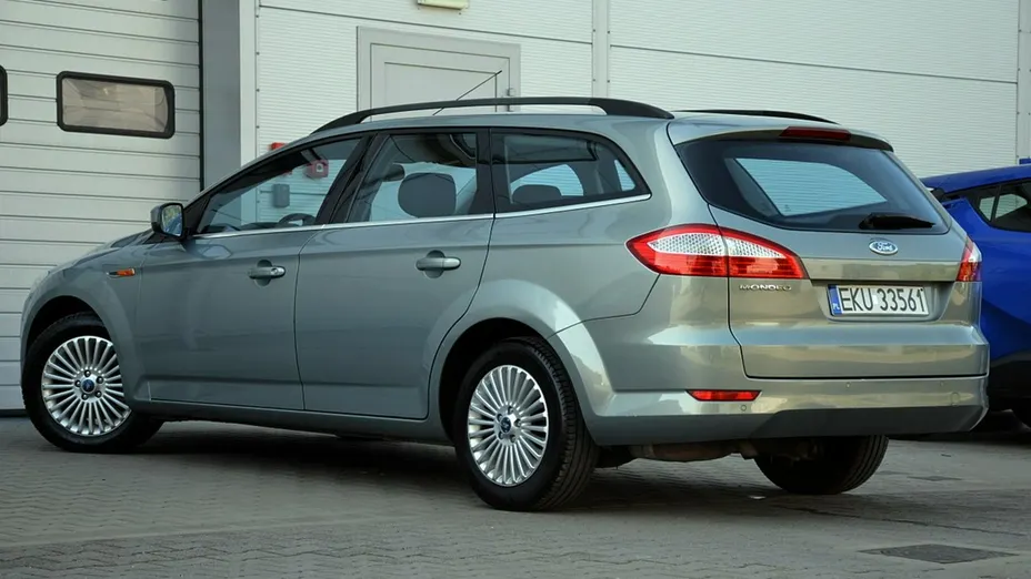 FORD Mondeo -