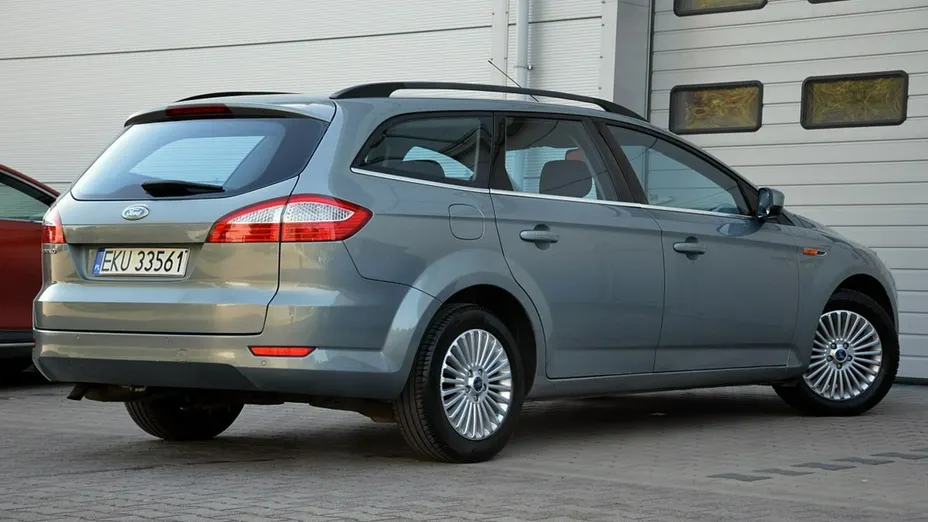 FORD Mondeo -