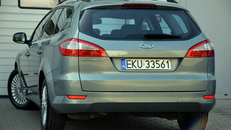 FORD Mondeo -
