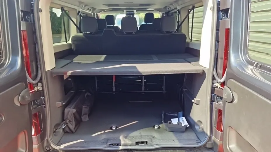 RENAULT Trafic -