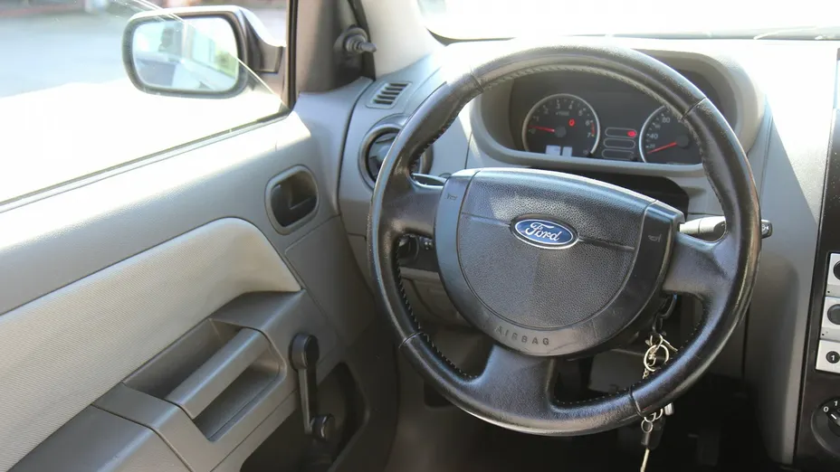 FORD Fusion -