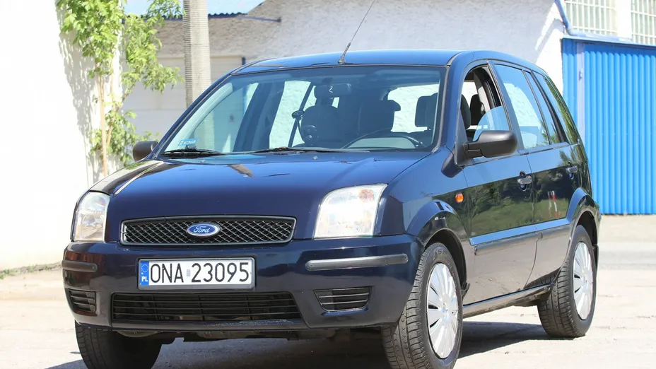 FORD Fusion -