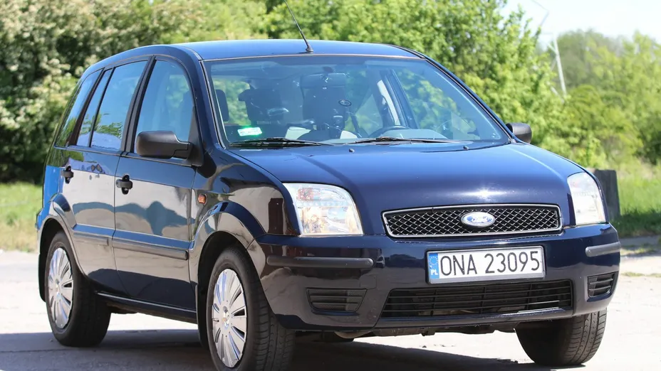 FORD Fusion -