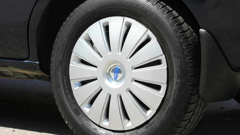FORD Fusion -
