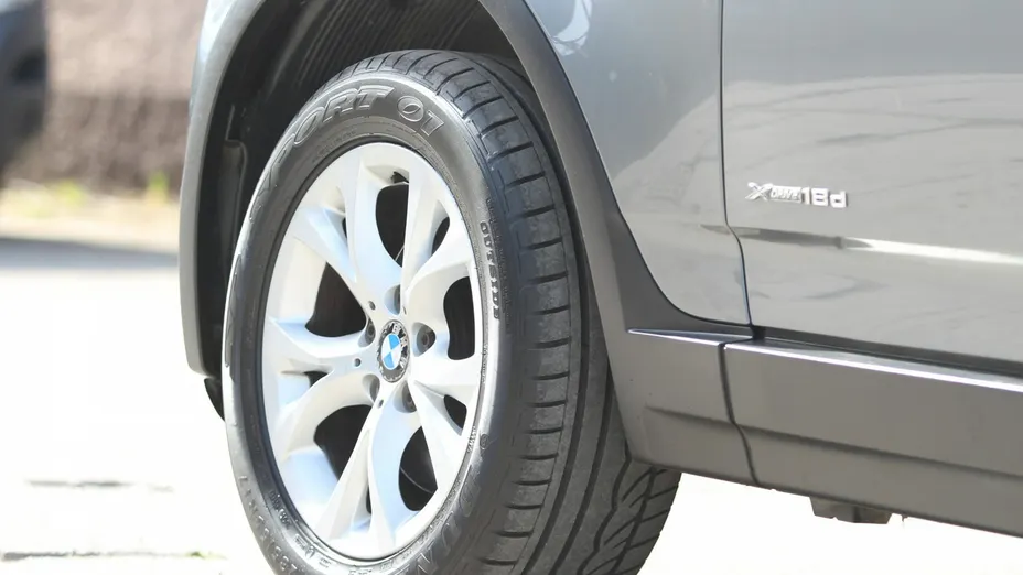 BMW X3 -