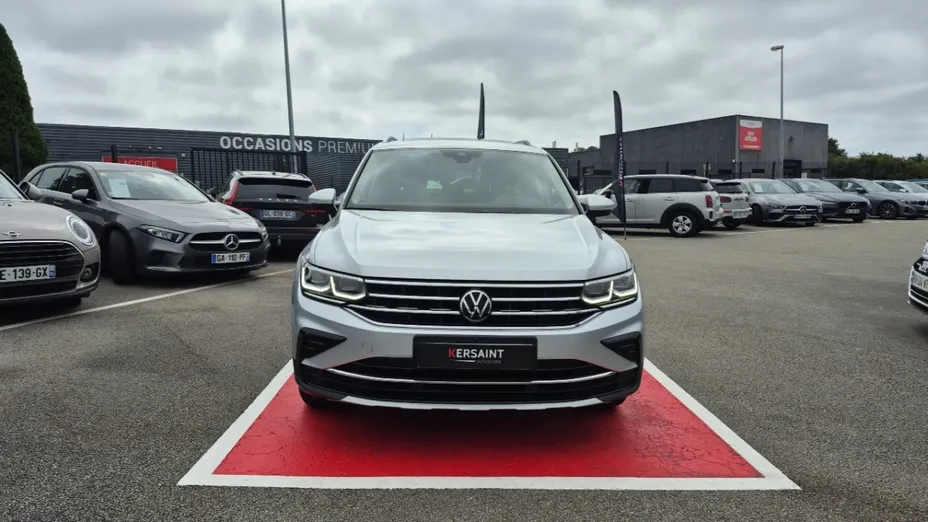 Volkswagen Tiguan -