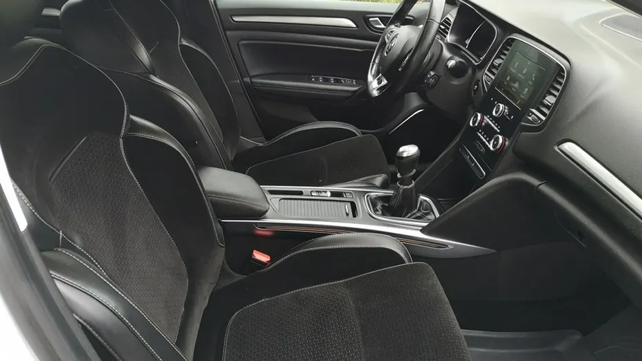 RENAULT Megane -