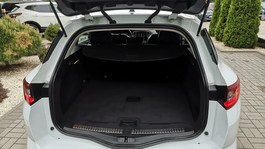 RENAULT Megane -