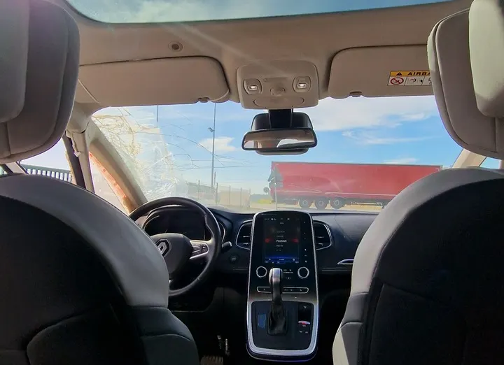 RENAULT Grand Scenic -