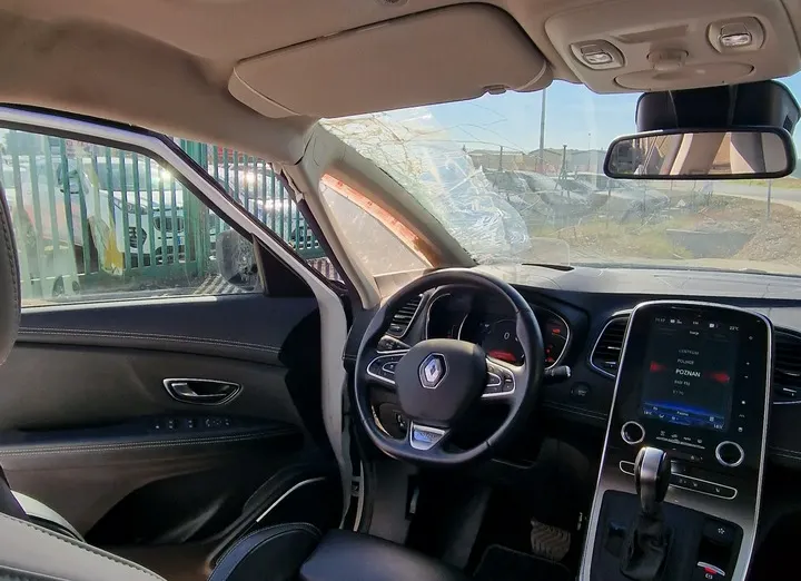 RENAULT Grand Scenic -