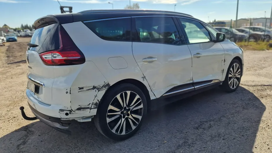 RENAULT Grand Scenic -
