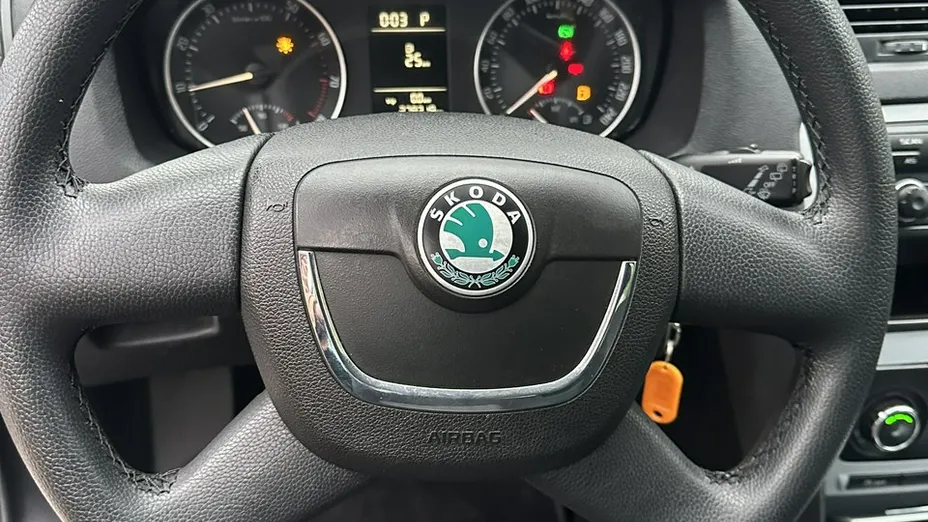SKODA Octavia -