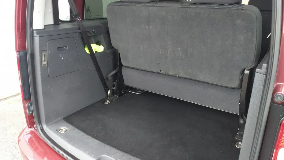 VOLKSWAGEN Caddy -