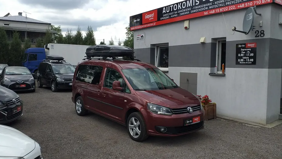 VOLKSWAGEN Caddy -