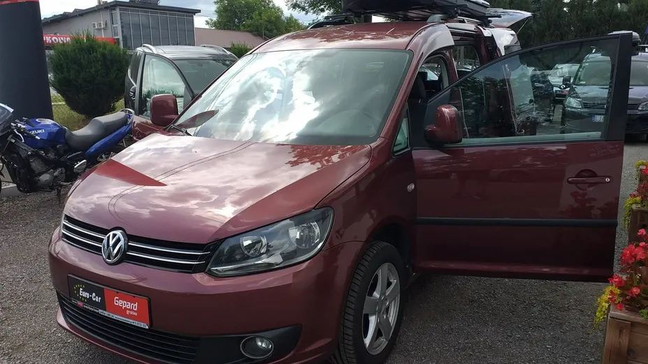 VOLKSWAGEN Caddy -