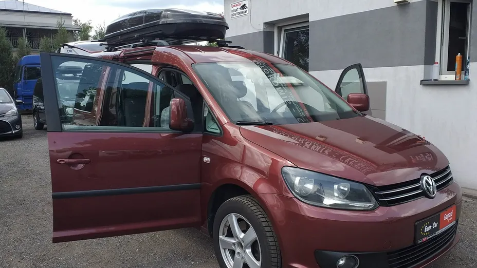 VOLKSWAGEN Caddy -