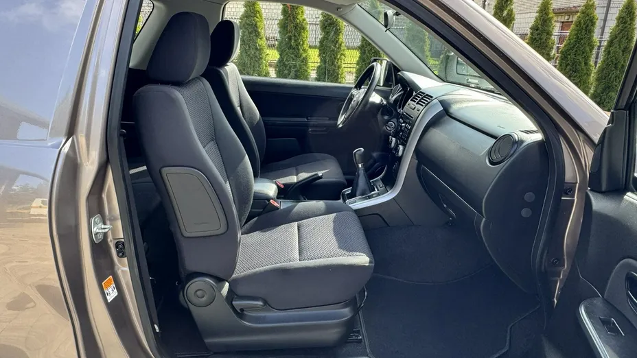SUZUKI Grand Vitara -