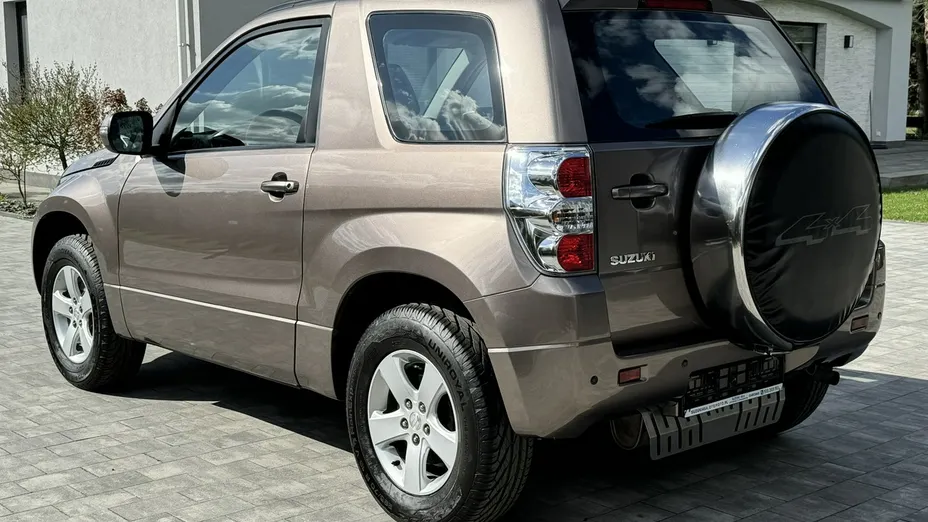 SUZUKI Grand Vitara -