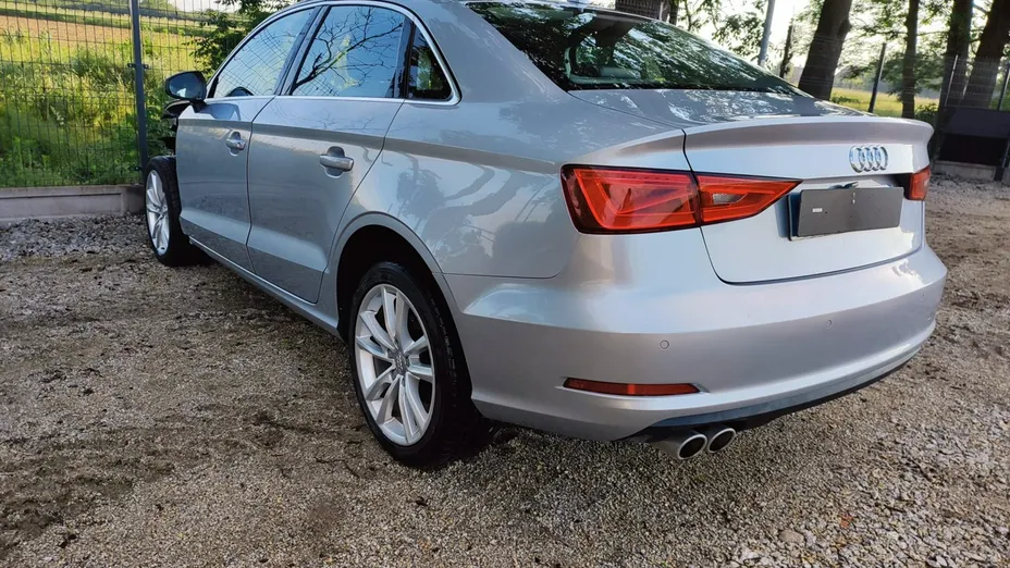 AUDI A3 -