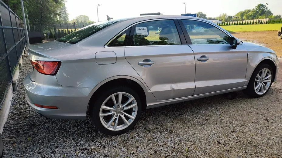 AUDI A3 -