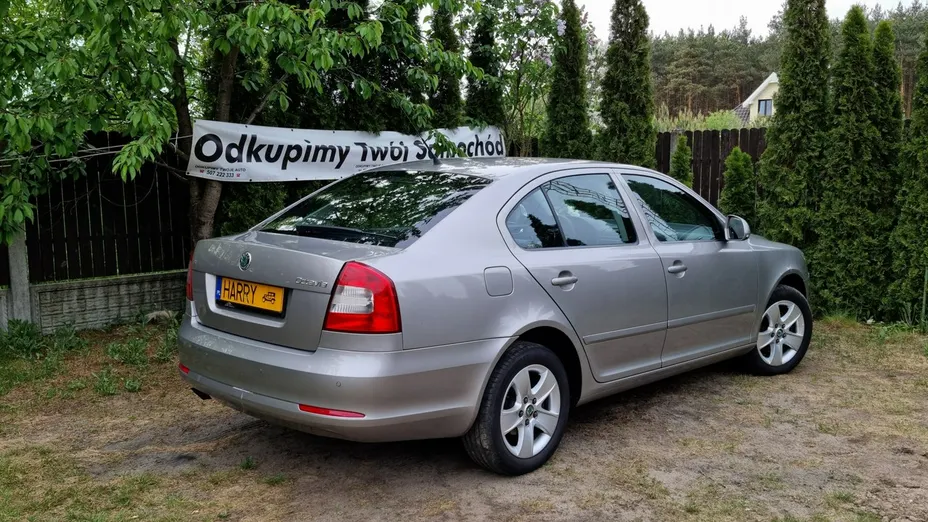 SKODA Octavia -