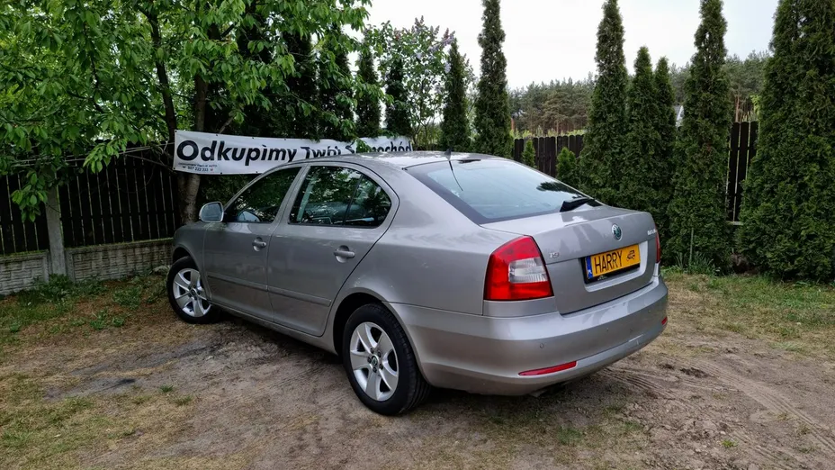 SKODA Octavia -