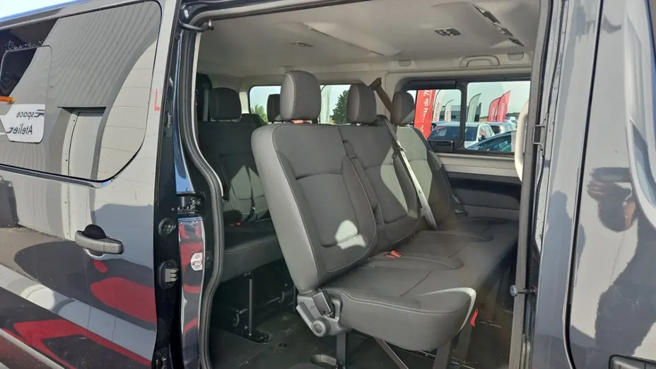 RENAULT Trafic -