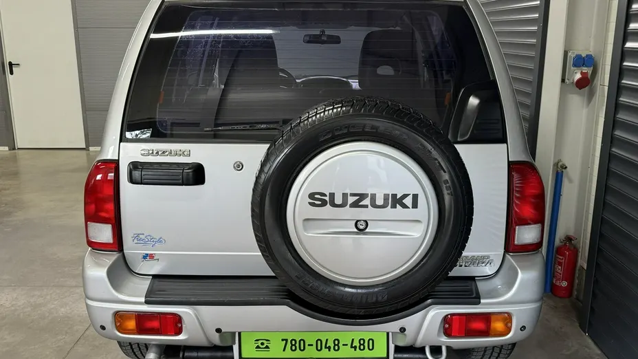 SUZUKI Grand Vitara -