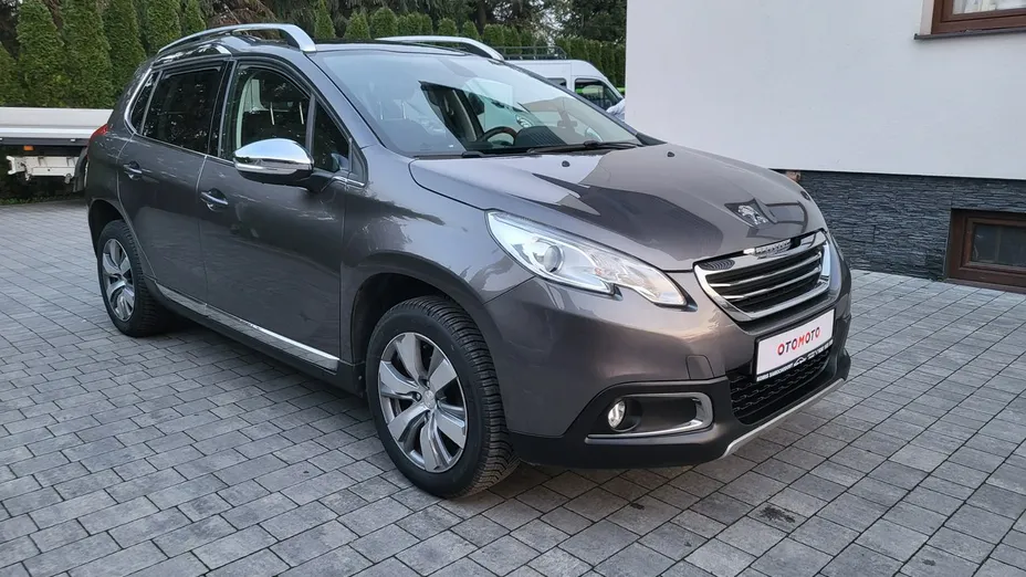 PEUGEOT 2008 -