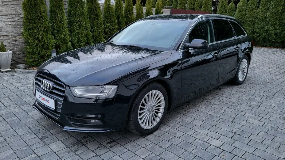 AUDI A4 -