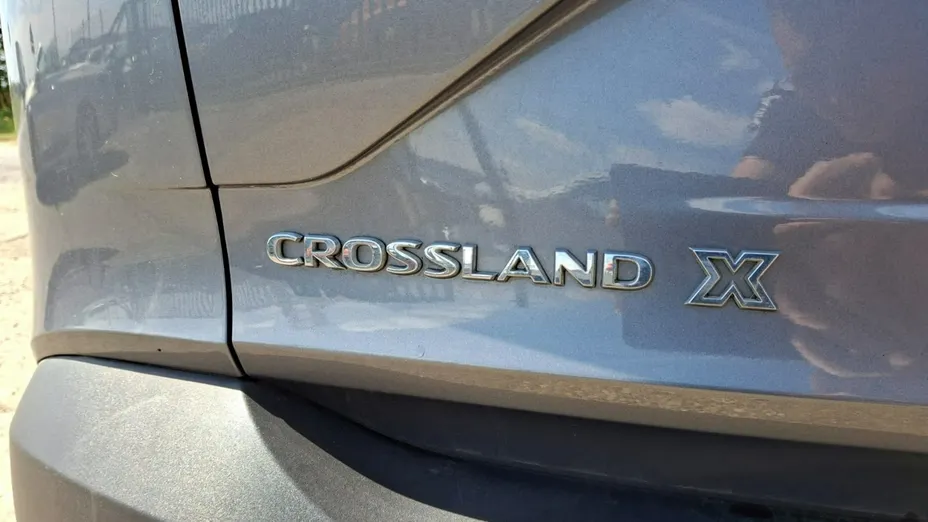 OPEL Crossland -