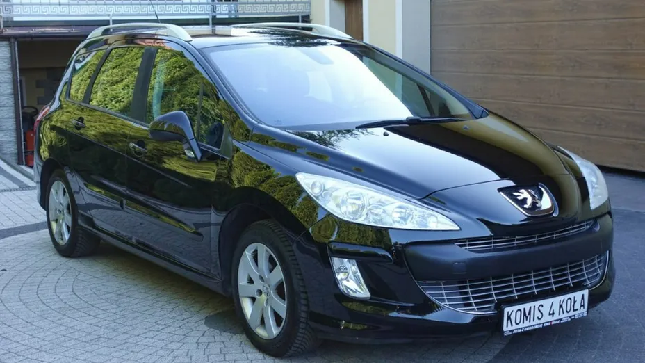PEUGEOT 308 -
