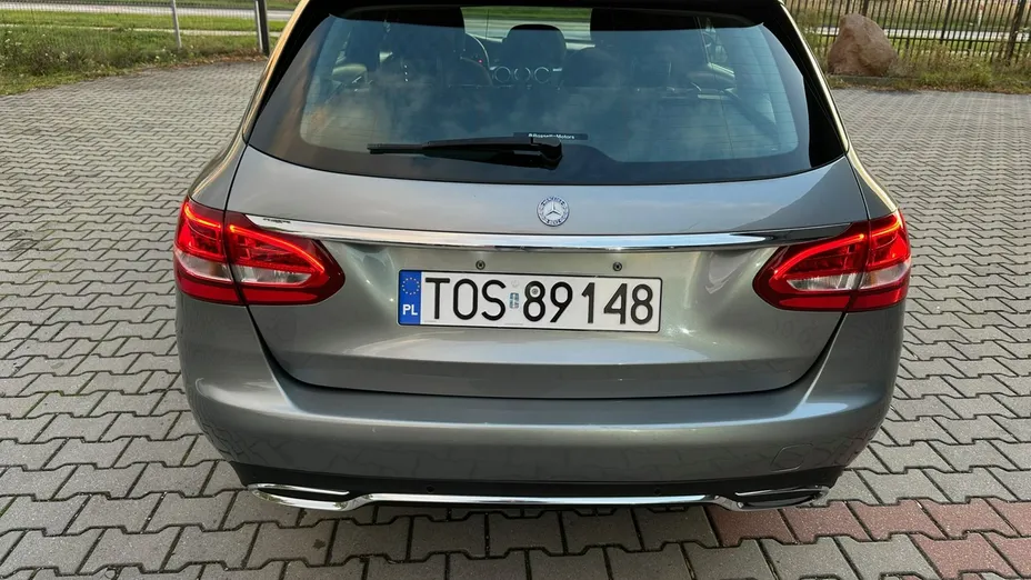 MERCEDES-BENZ C Klasa -