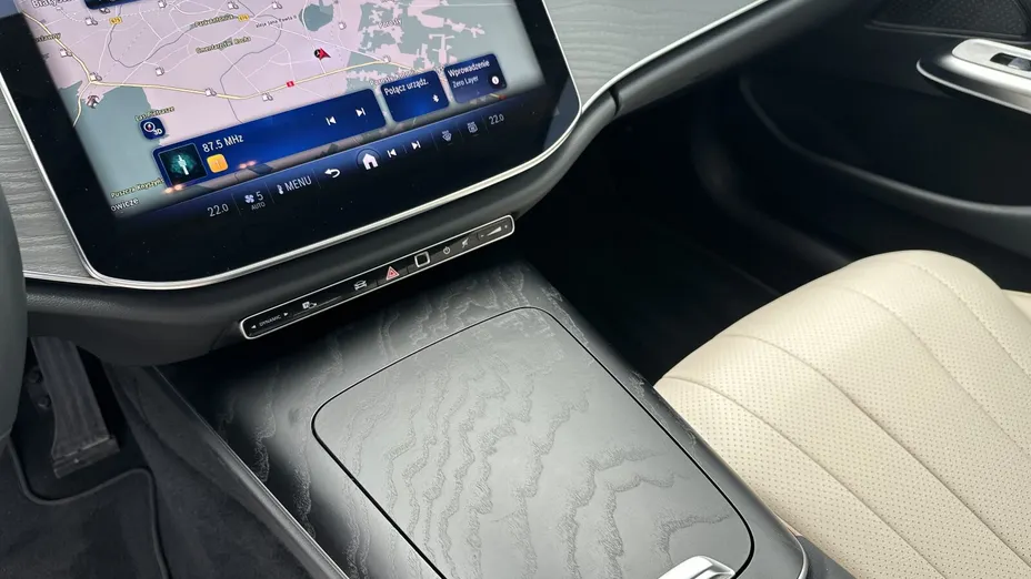 MERCEDES-BENZ E Klasa E 220 d mHEV 4-Matic Avantgarde 9G-Tronic