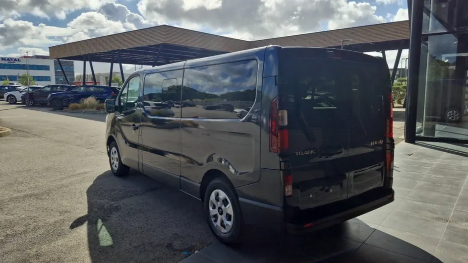 RENAULT Trafic -