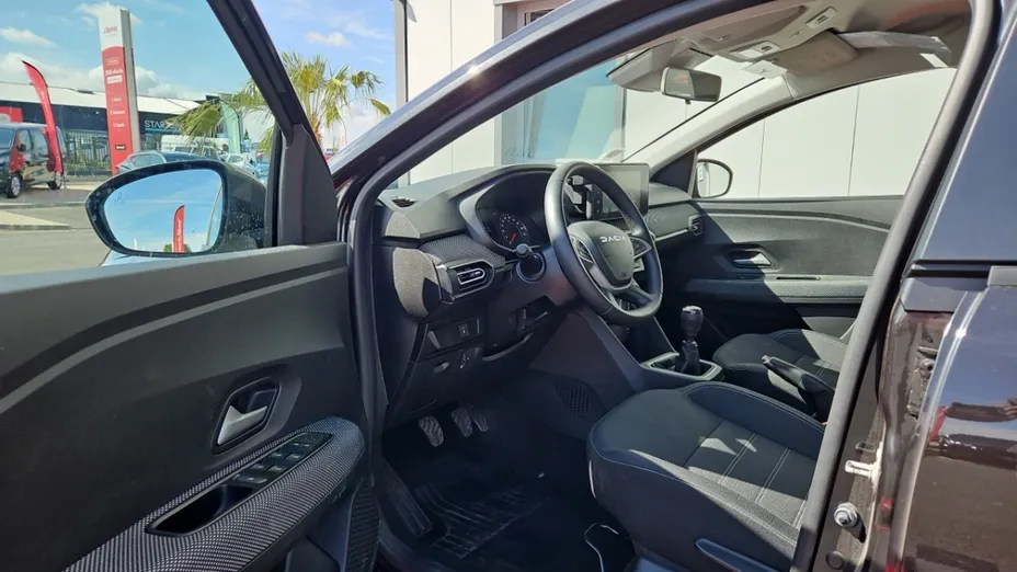 DACIA Sandero -