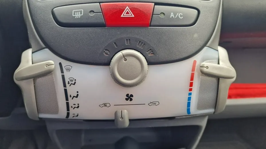 CITROEN C1 -