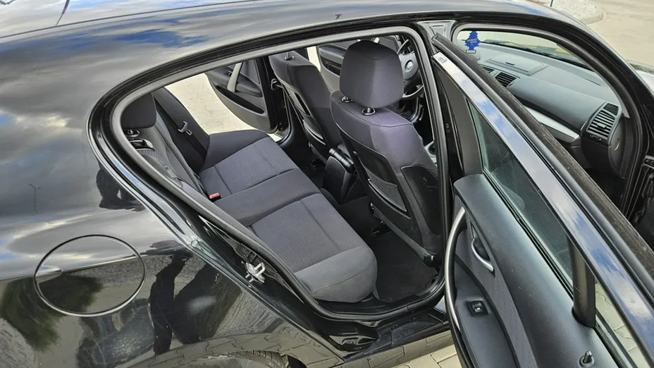 BMW Seria 1 -