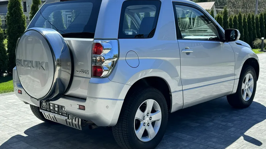 SUZUKI Grand Vitara -