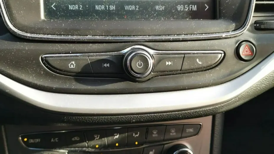 OPEL Astra -