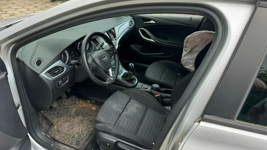 OPEL Astra -