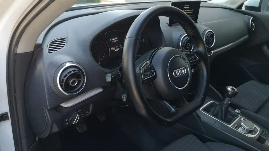 AUDI A3 -
