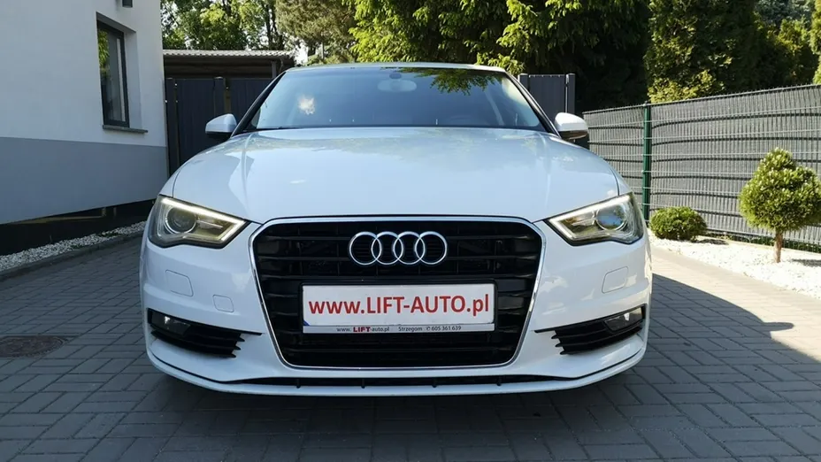 AUDI A3 -