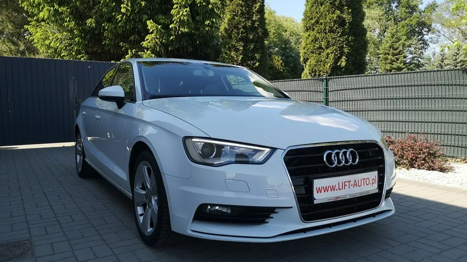 AUDI A3 -