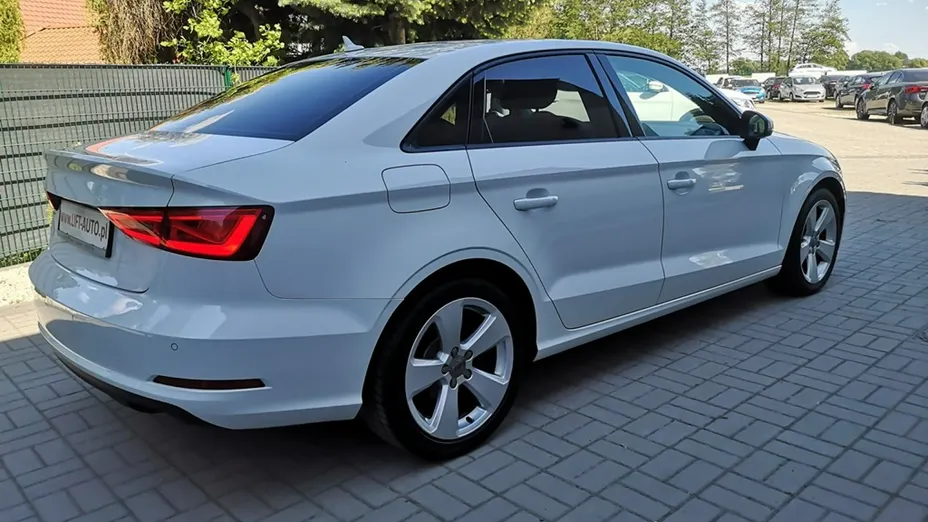AUDI A3 -