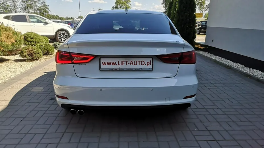 AUDI A3 -