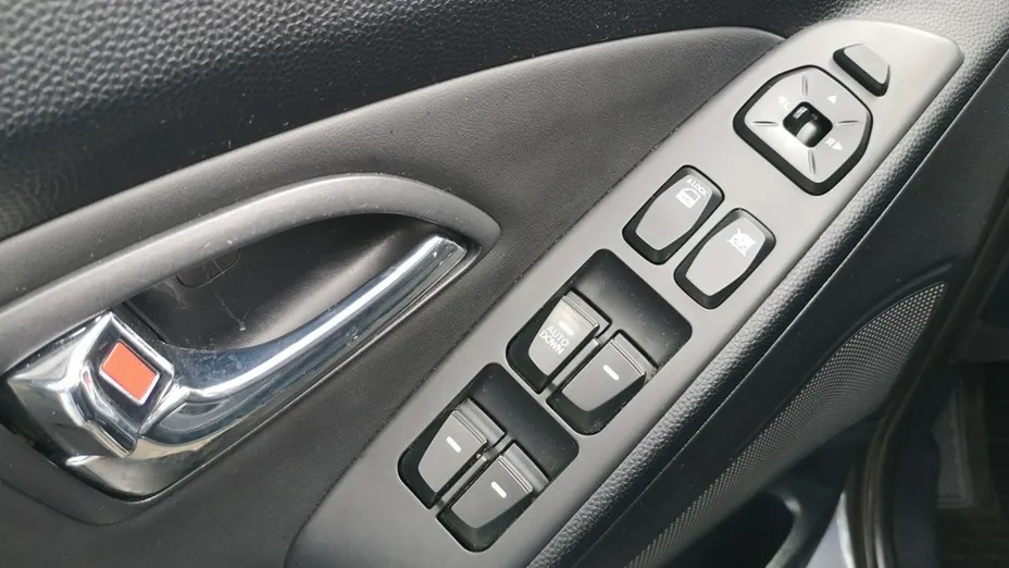 HYUNDAI ix35 -