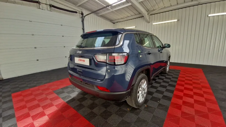 JEEP Compass -
