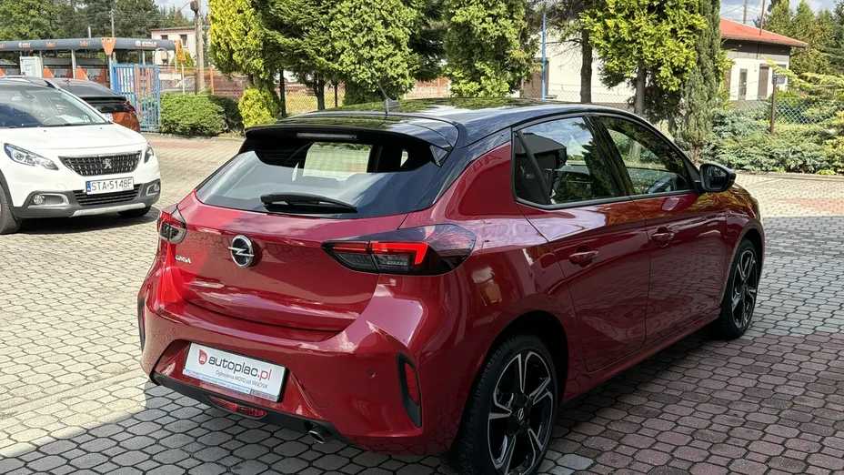 OPEL Corsa -
